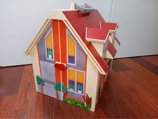 Casita maletín Playmobil