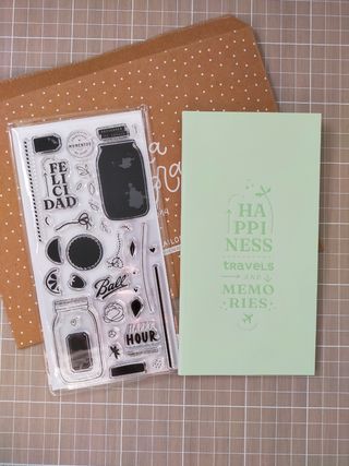 Sello y cuaderno Lora Bailora
