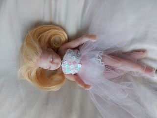 Bebé reborn silicona.