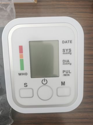 Aparelho de medir a tensão novo