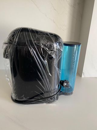 Cafetera  Nespresso Vertuo Plus Deluxe Black C