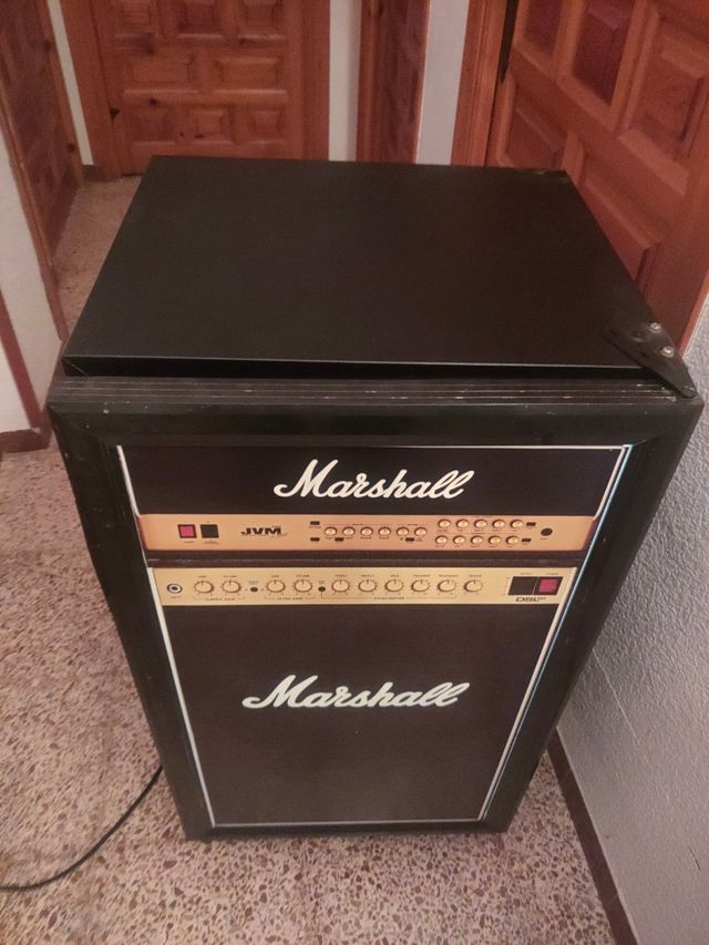 Nevera pequeña Marshall