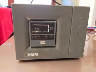 Gruppo continuità Socomec 15A 250Vac