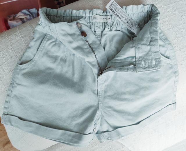 Pantalón corto  ZARA KIDS niña 11-12 A