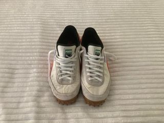 zapatillas unisex Puma Fast Rider blanco y coral