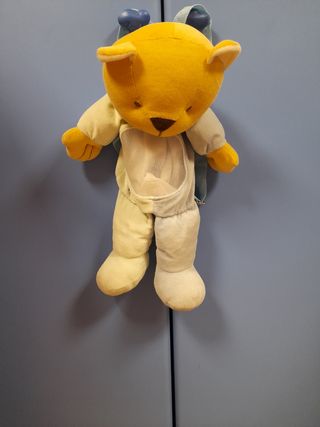 Mochila de peluche para niños