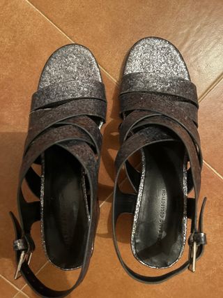 sandalias metalizadas