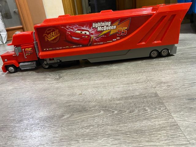 camion juguete mcqueen