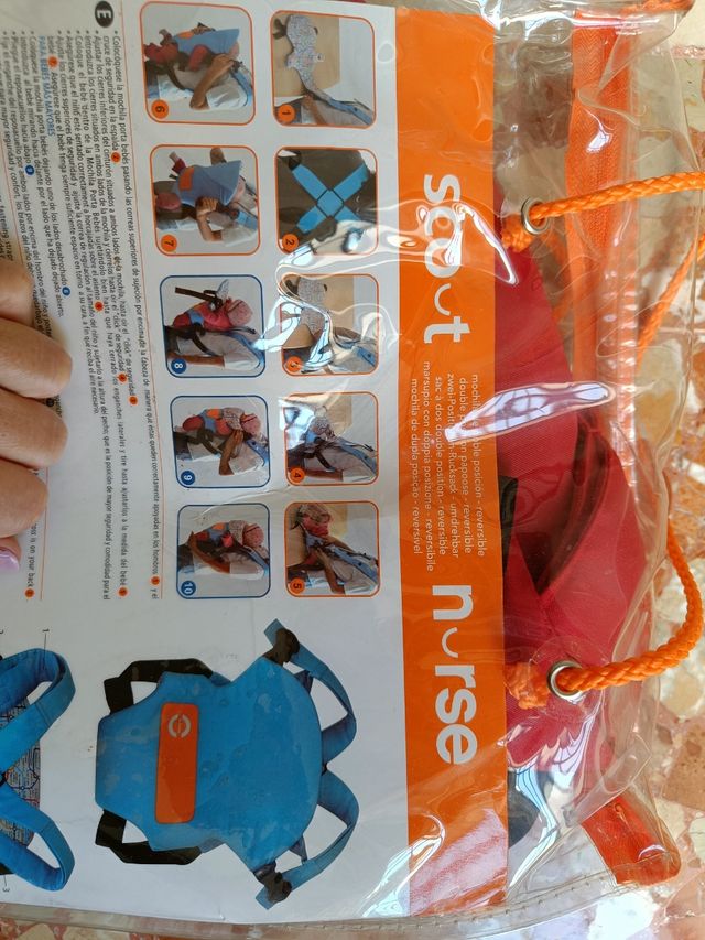 Mochila bebé doble posición reversible