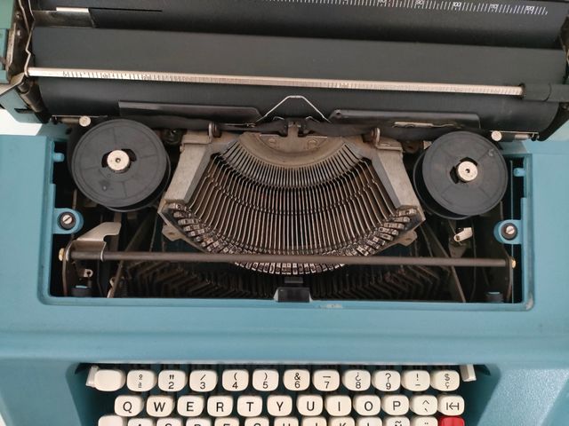 Máquina de escribir Olivetti