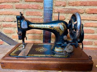 MAQUINA DE COSER ANTIGUA [SINGER] 1901