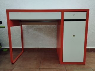 Escritorio y Silla