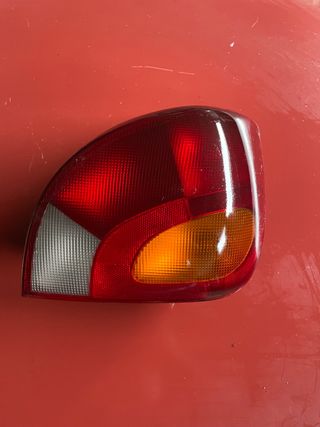 piloto trasero derecho ford fiesta mk4