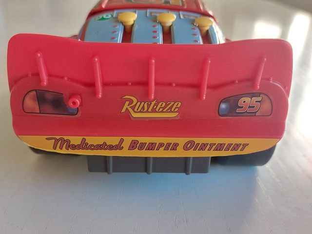 COCHE RAYO MCQUEEN