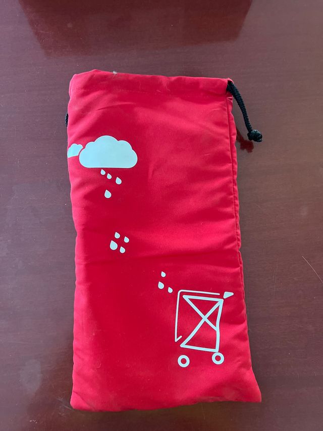 protector lluvia carro maclaren