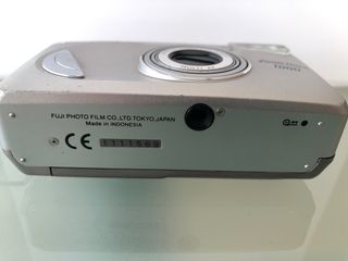 Fujifim Zoom Date 1000