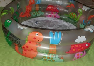 Piscina inflable hinchable dinosaurios
