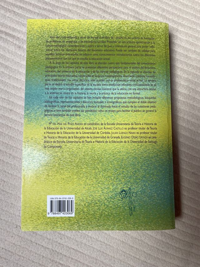 Teorías e instituciones contemporáneas d educsción