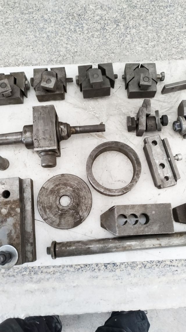 Útiles de torno lote 11