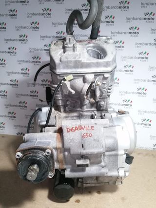 Motor Honda Deauville 650 RC47E