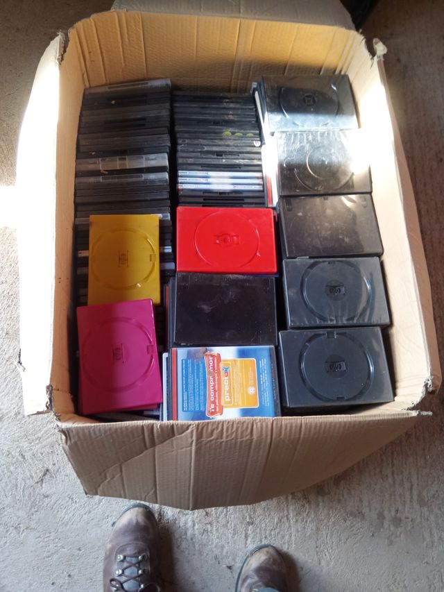 Estuches vacíos de DVD