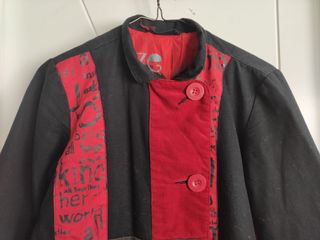 Liquidación! Abrigo Desigual Talla S