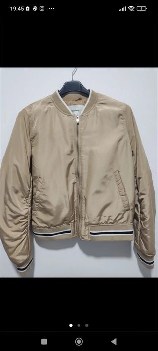 Chaqueta bomber Stradivarius 