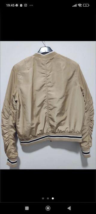 Chaqueta bomber Stradivarius 