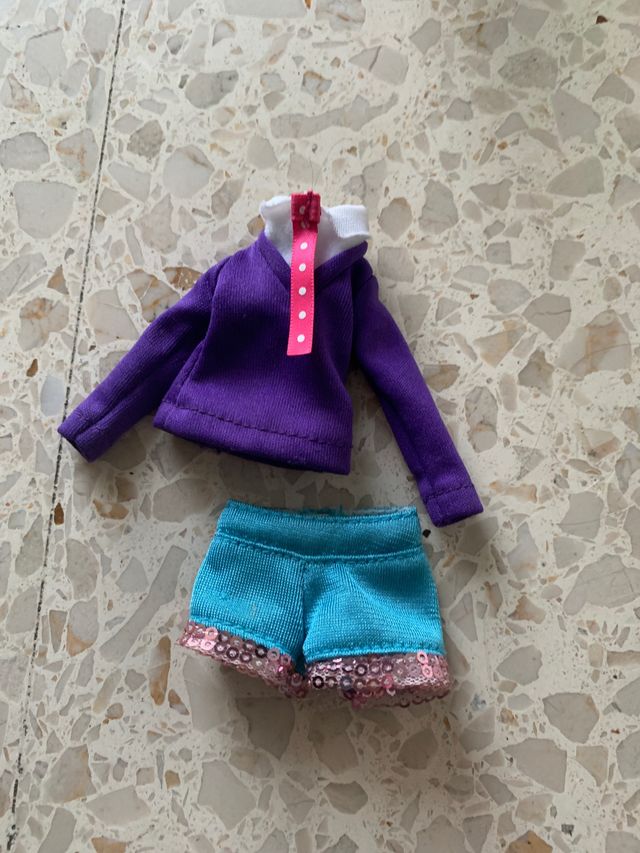 Ropa Original de Lilith-Pinypon Instituto