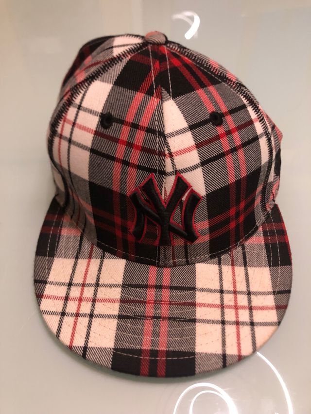 Gorras New Era. 