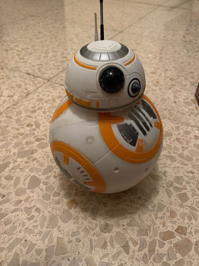 BB-8 teledirigido, mando y caja original. SIN USAR