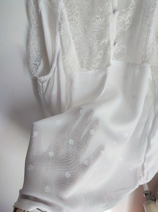 Camiseta lencera Stradivarius