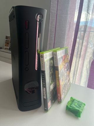 XBOX 360, BORDEELANDS 2 y ALIENS VS PREDATOR