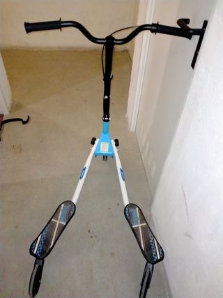 Patinete doble de 3 ruedas 
