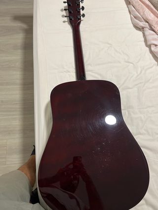 Guitarra Acústica Fender (mejorada)