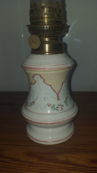 QUINQUE FRANCES DE PORCELANA FINA
