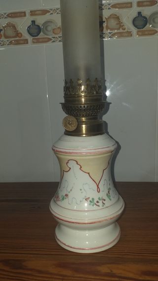 QUINQUE FRANCES DE PORCELANA FINA