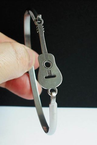 Pulsera de guitarra española
