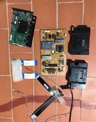 despiece tv Grundig 55gdu7500b