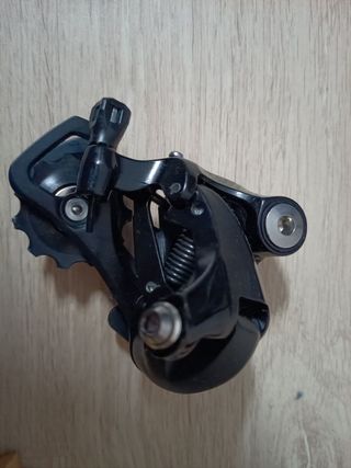 Desviador de bicicleta trasero Shimano 105