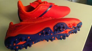Botas futbol niño 