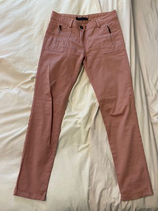 pantalones rosas Zara 