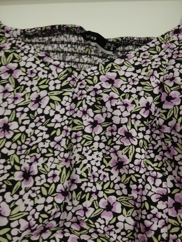 Crop top flores Lefties sin estrenar