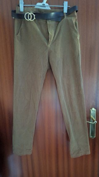Pantalón pana