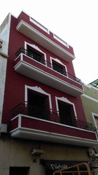 Pintor económico de interior y exterior