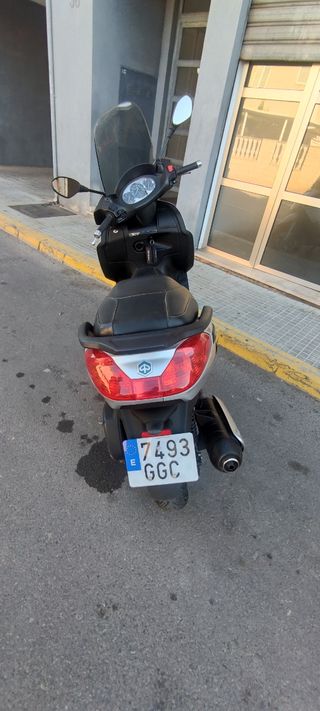 Moto Piaggio X7