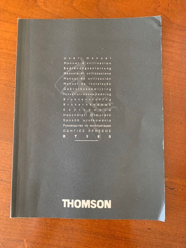 Radio despertador Thompson