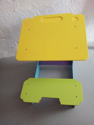 Secretária em madeira