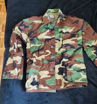Ropa mimetismo militar