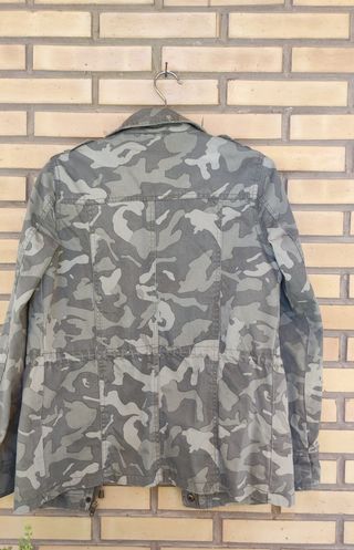 Chaqueta camuflaje